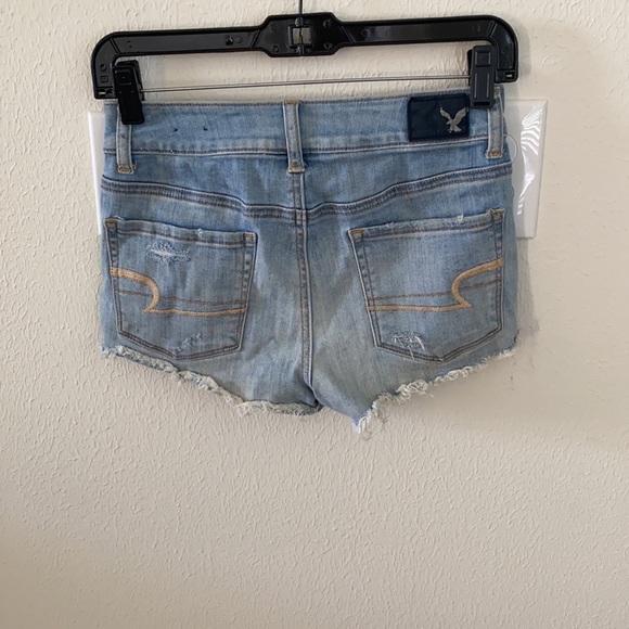 American eagle outfitters super stretch shorts - Picture 3 of 6